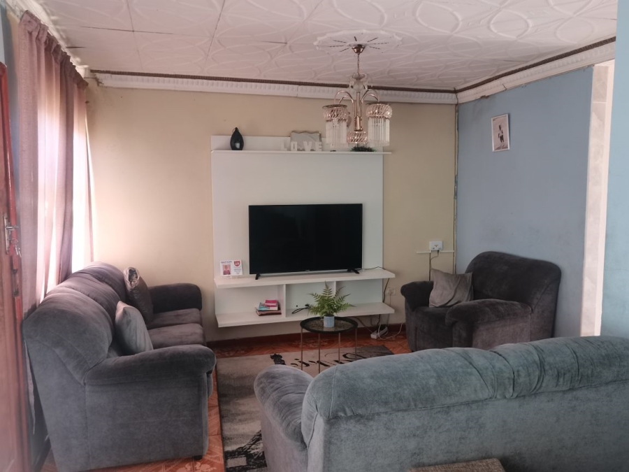 2 Bedroom Property for Sale in Motherwell Nu7 Eastern Cape